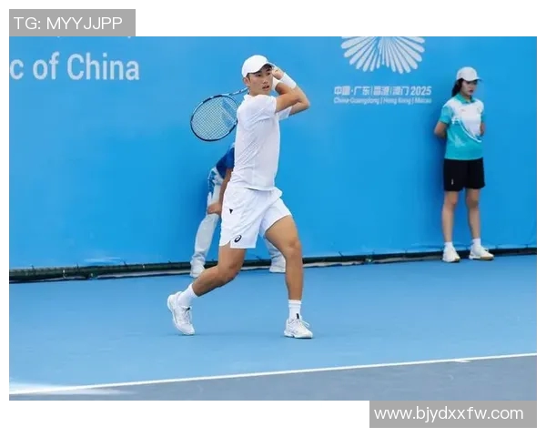 成都网球队心理素质提升之路:热议网球运动中的心理变革与挑战 成都网球队心理素质提升之路:热议网球运动中的心理变革与挑战