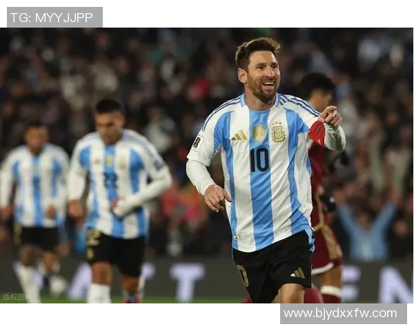 揭晓足球明星身份的精彩时刻与背后故事 揭晓足球明星身份的精彩时刻与背后故事