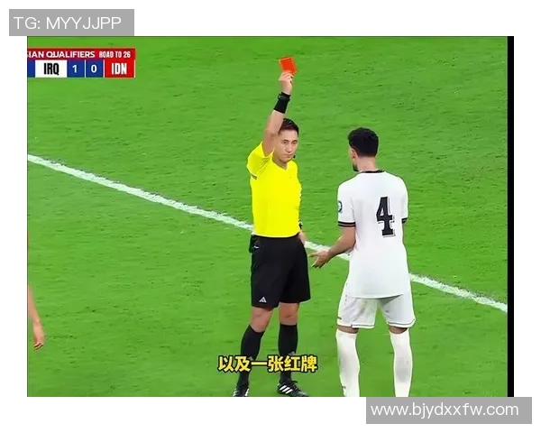 足球明星因争议判罚愤怒掀翻桌子引发热议视频曝光