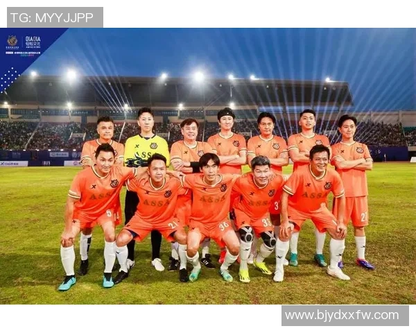 足球明星精彩瞬间集锦全景展示让你领略绿茵场上的风采与魅力 足球明星精彩瞬间集锦全景展示让你领略绿茵场上的风采与魅力